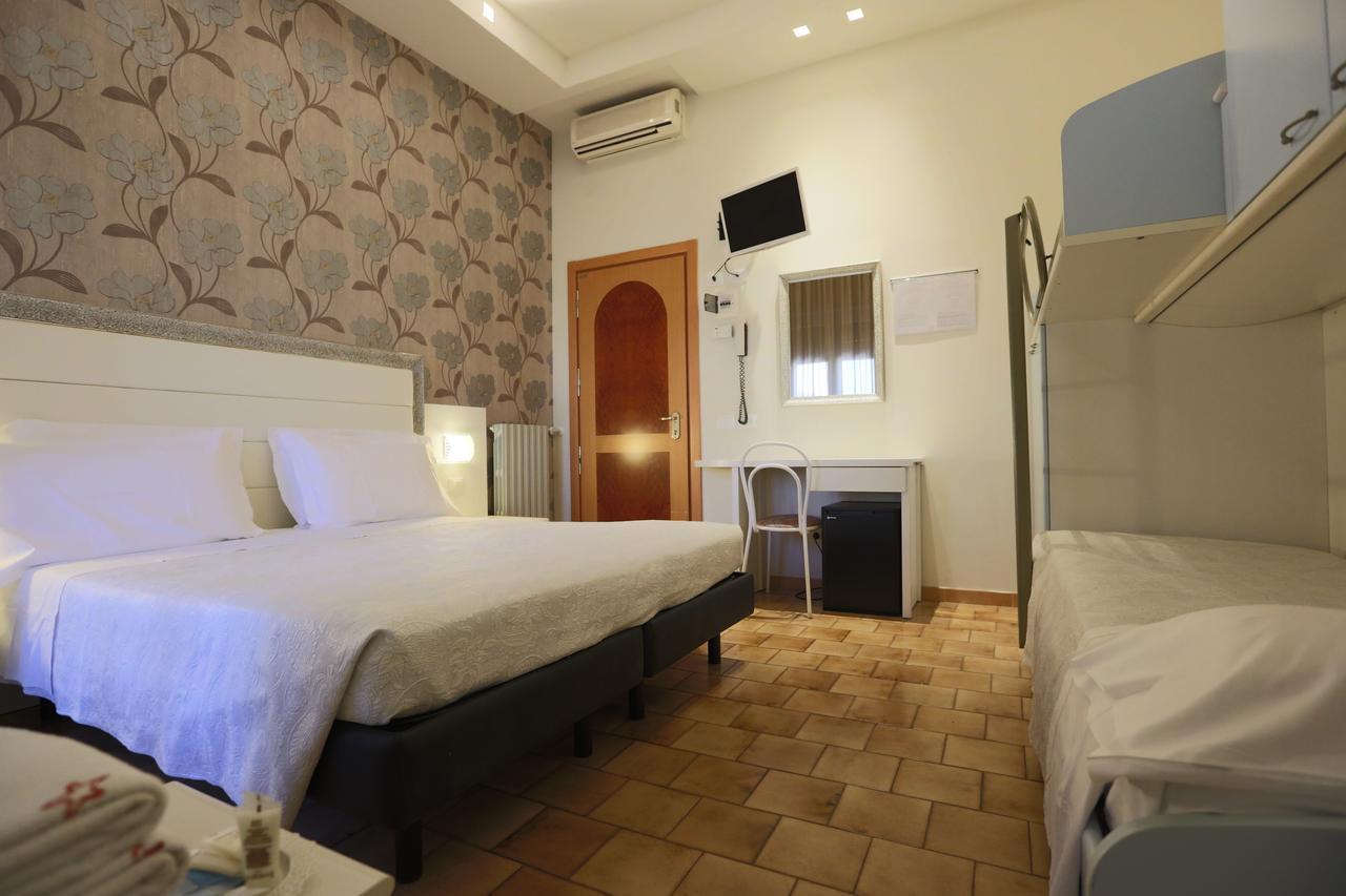 Elisabetta Hotel Cesenatico Eksteriør bilde