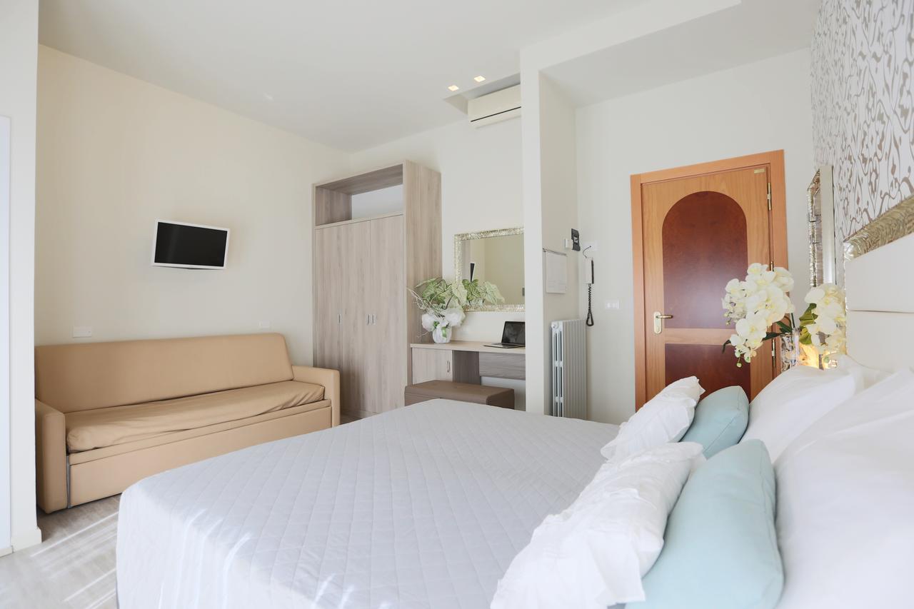 Elisabetta Hotel Cesenatico Eksteriør bilde